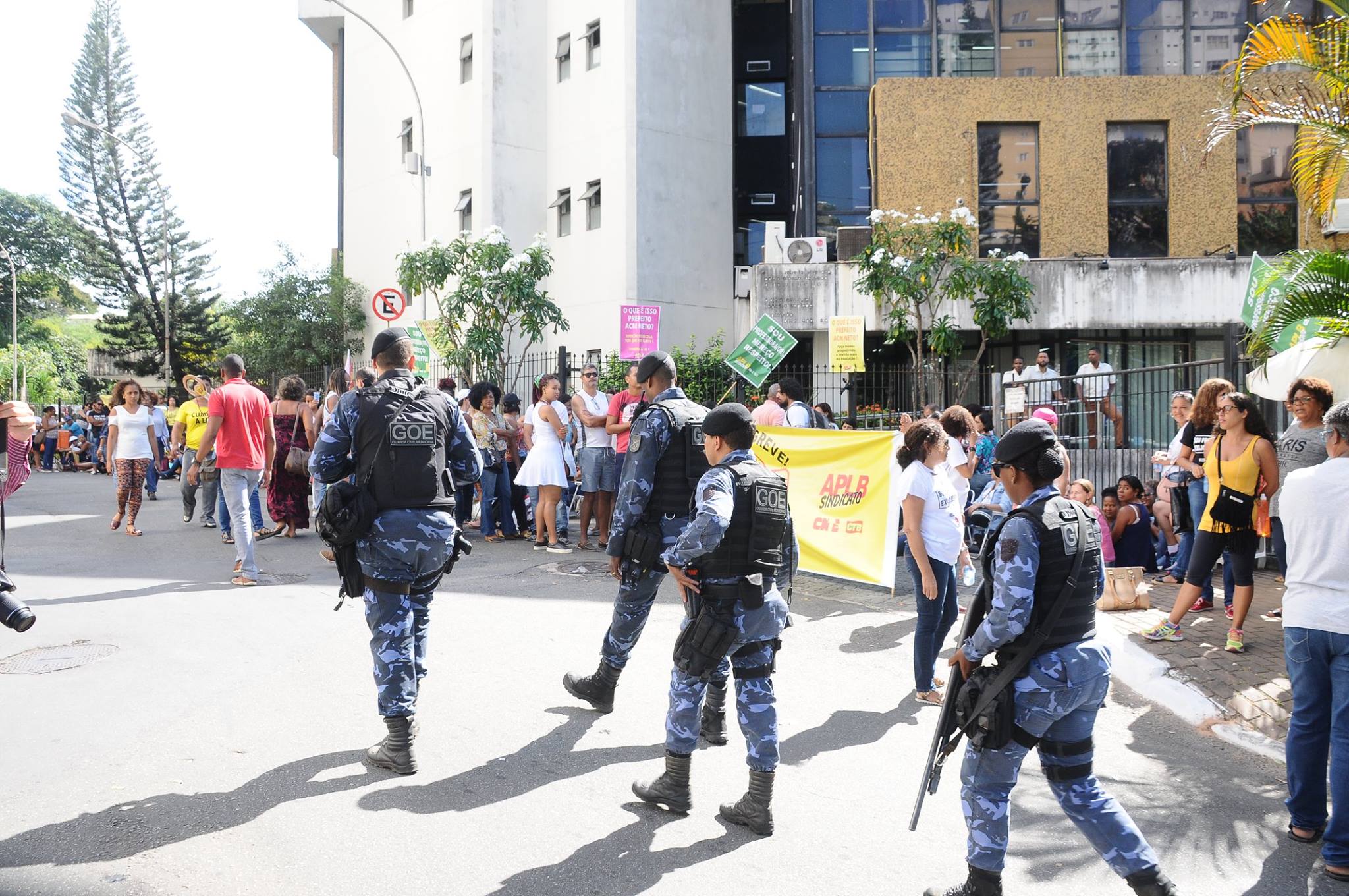 aplb sindicato greve professores salvador repressao