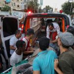Palestinos detidos são ‘algemados a camas e submetidos a procedimento médico sem anestesia em hospitais de Israel’