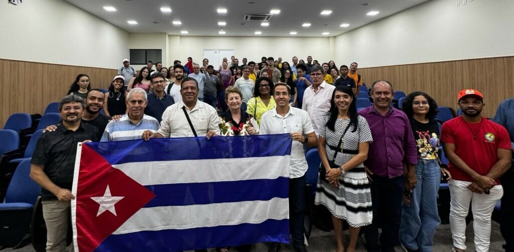 Mesa Redonda em Juazeiro-BA debate os desafios de Cuba no século 21