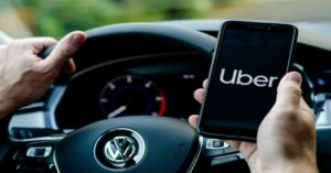 STF retoma julgamento sobre a uberização e CTB defende transparência e direitos para trabalhadores de aplicativos