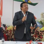 Lula tem toda razão ao propor que sistema financeiro pague o imposto devido, afirma Adilson Araújo