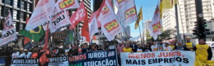 Política monetária não pode continuar subordinada aos interesses de banqueiros e rentistas