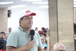 Adilson Araújo destaca papel da classe trabalhadora em conferência internacional antifascista em Porto Alegre nesta sexta (27)