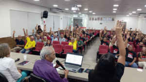 Adilson Azevedo é aclamado presidente do SEEB/SE para a gestão 2026/2030