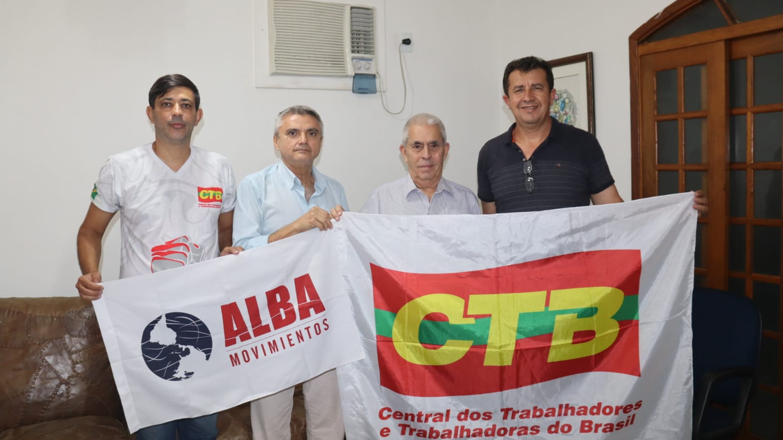 Voz do Trabalhador – CTB avança em campanha e anuncia envio de medicamentos a Cuba