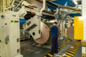 Luta de classes no Parlamento: CNI contra redução da jornada