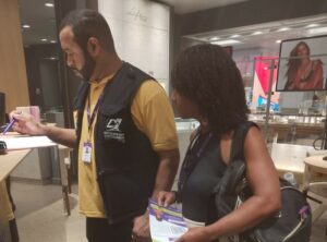 Sindicato dos Comerciários notifica mais de 180 lojas por irregularidades durante feriado