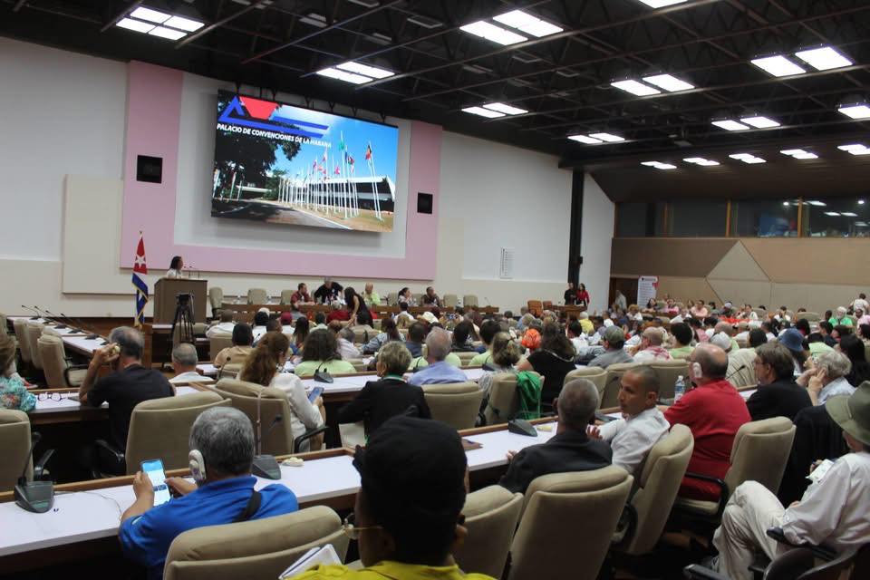 CTB participa de conferência internacional de solidariedade ao heróico povo cubano