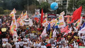 CTB participa de atos pelo fim da escala 6×1 em todo o país no Dia do Trabalhador e da Trabalhadora