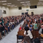 Servidores de Divinópolis deflagram greve geral após impasse na reforma da previdência