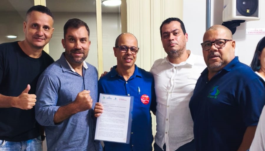 Sintsama-RJ entrega carta compromisso a Eduardo Paes e cobra fortalecimento da Cedae